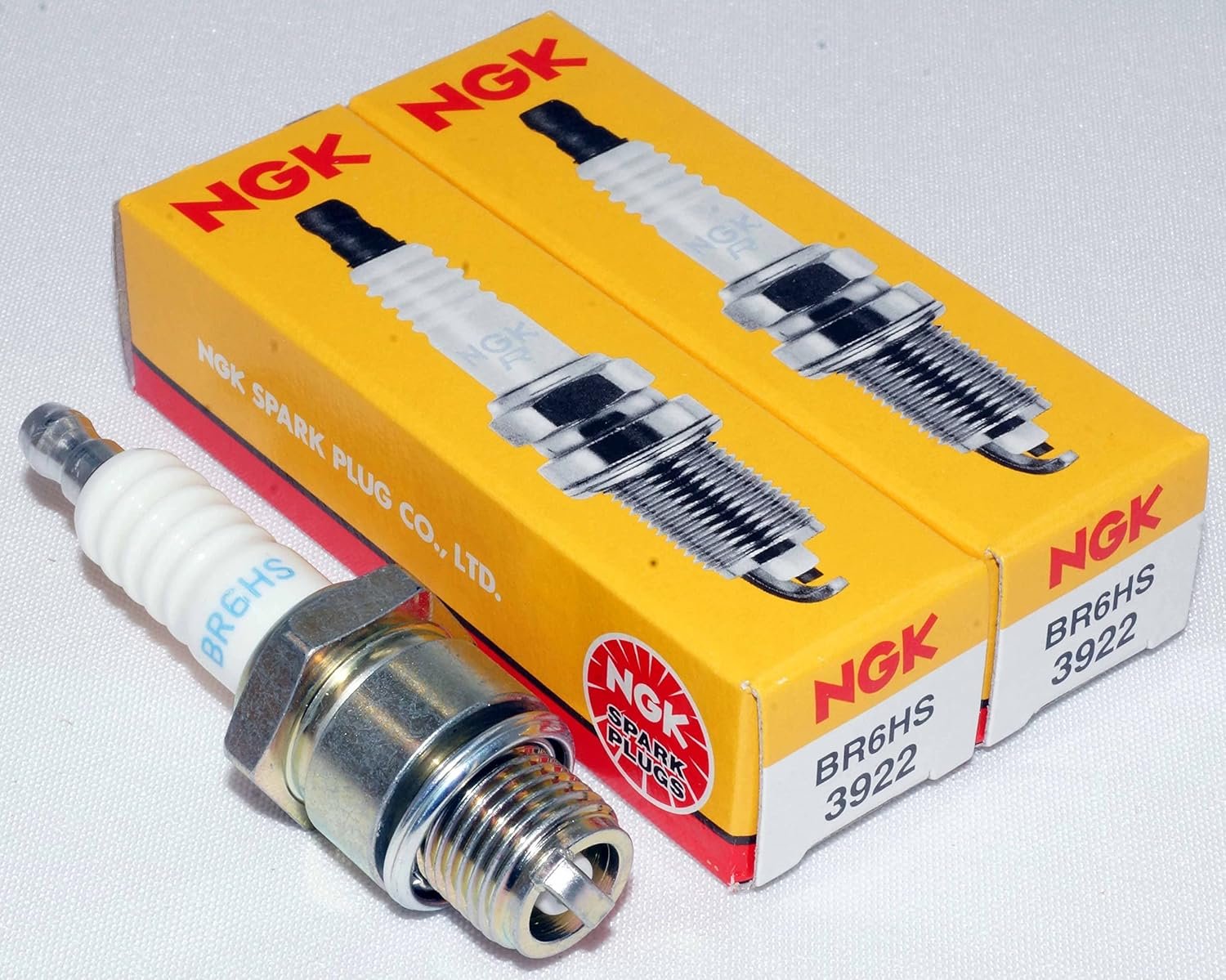 NGK SPARK PLUG SET NGK - 708.07.40 - BR6HS 3922 - Set 2 piece-